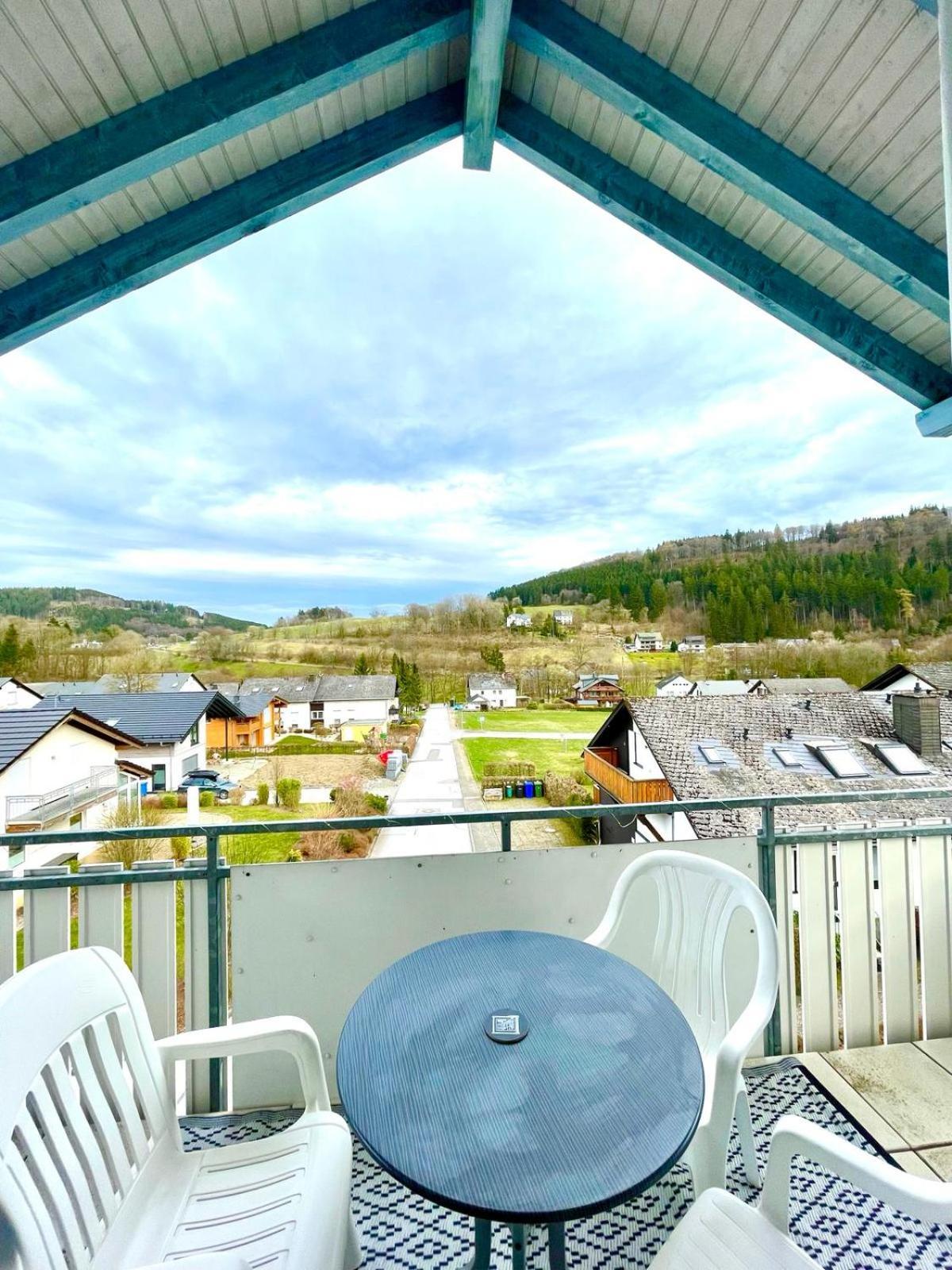 Gemuetliche Balkon-Oase Mit Blick Auf Skywalk Apartment Stryck Exterior photo